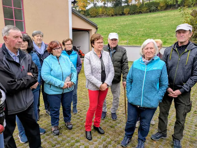  Seniorenbund Pabneukirchen besuchte die Feuerwehr Pabneukirchen. | Foto: Rupert Hintersteiner