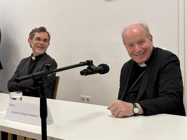 Kardinal Schönborn wird auch derjenige sein, der Grünwidl zum Bischof weihen wird, voraussichtlich in der zweiten Jännerhälfte 2026. | Foto: Nicole Gretz-Blanckenstein/MeinBezirk
