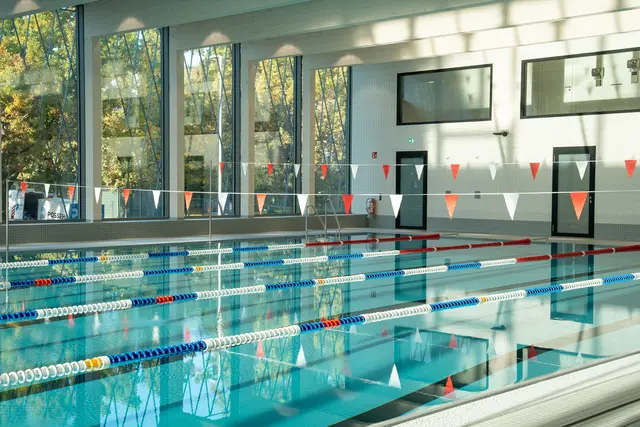 Das neue Sportbecken ist montags und sonntags auch für Individualgäste geöffnet.  | Foto: Valentina Marinelić/MeinBezirk