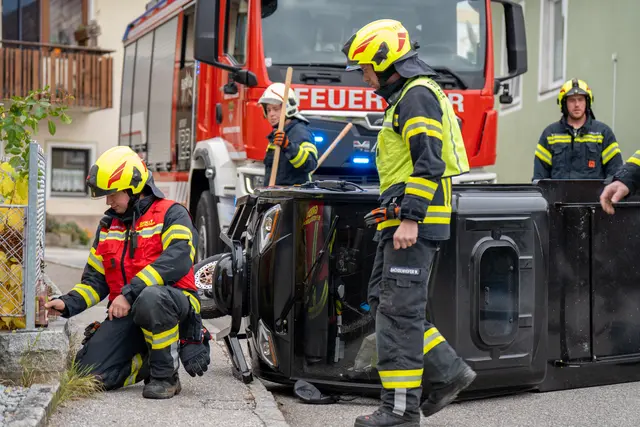 Der Unfall ereignete sich in Niederwaldkirchen. | Foto: Fotokerschi/Martin Scharinger