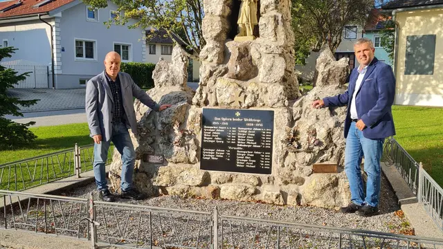 Das restaurierte Kriegerdenkmal in Lebenbrunn erstrahlt in neuem Glanz – als stiller Ort der Erinnerung an die Gefallenen und als Mahnmal für Frieden und Versöhnung. | Foto: Gemeinde Pilgersdorf