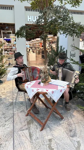 Für musikalische Unterhaltung war gesorgt. | Foto: Weberzeile