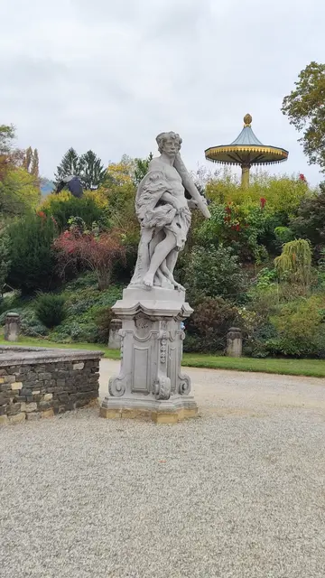 vor dem Rosenhügel... | Foto: I.Wozonig