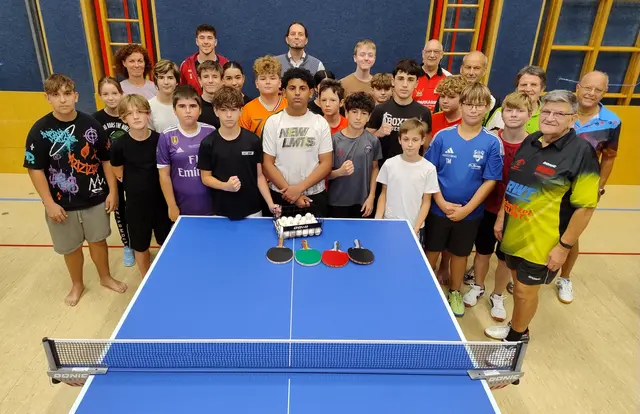 "Ran an die Platte" ist eine Initiative für mehr Tischtennis im Schulalltag. | Foto: Atus Traismauer