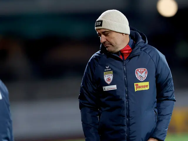 KSV-Cheftrainer Vladimir Petrovic sprach von zwei verlorenen Punkten. | Foto: GEPA pictures/Hans Oberländer