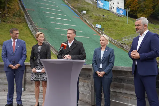 v.l.: Markus Achleitner, Martina Rüscher, Martin Zauner, Michaela Schmidt, Heinrich Dorner | Foto: Johannes Brandner