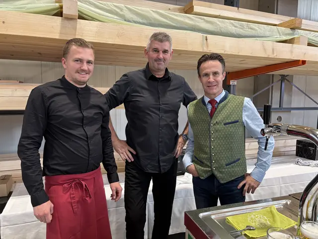 Auch für die Kulinarik war seitens dem Team von Mario Flor (re) bestens gesorgt. | Foto: Brigitte Gady