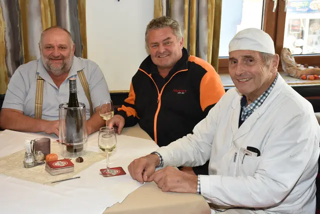 Fischelmaier Pabneukirchen - Stammtisch.  | Foto: Zinterhof