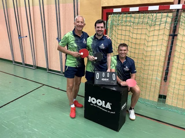 Foto der erfolgreichen 1. Mannschaft des TTC Intersport Frühstückl Tamsweg: Josef Rehrl, Jürgen Dück und Martin Lohfeyer (v.l.). | Foto: Stöckl/TT IntersportFrühstückl Tamsweg