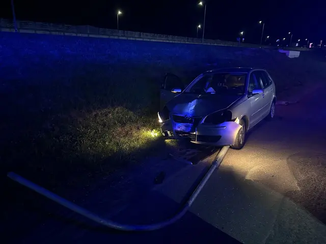 Kurz vor Mitternacht ereignete sich in der Voitsberger Ruhmannstraße ein Verkehrsunfall.  | Foto: FF Voitsberg