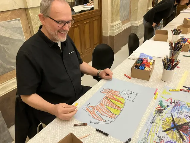 Gerald Denk malt eine Tigerkatze. Er habe sie bei Christian Reithofer "abgekupfert" | Foto: Stockmann