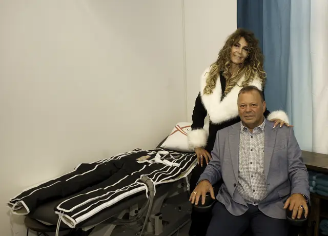 Gerhard Ullrich, Nina Salvatore