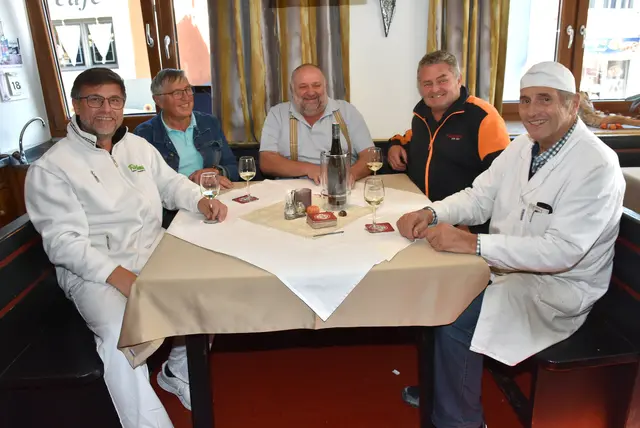 Der Fischelmaier Stammtisch in Pabneukirchen bleibt.  | Foto: Zinterhof