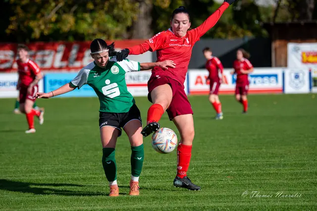 Dorontina Thaqi (rot) warf sich in jeden Zweikampf und kämpfte um jeden Zentimeter – am Ende fehlte nur der verdiente Punkt als Lohn. | Foto: Thomas Navratil