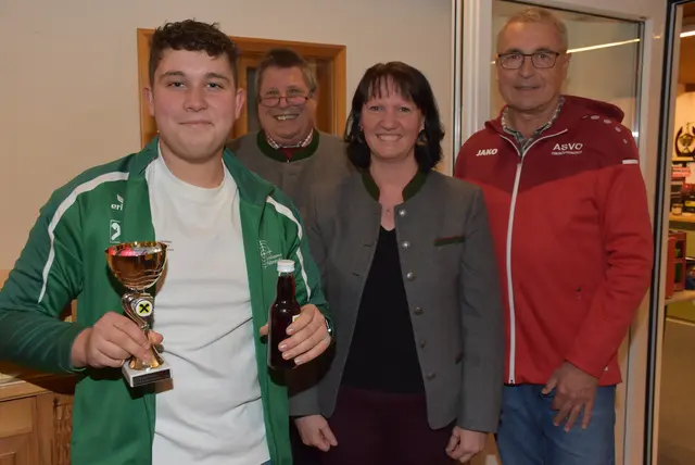 Galanacht des Schützeneins Pabneukirchen. 60 Jahre Schützenverein. Ehrung der Staats-, Landes und Ortsmeister 2025.  | Foto: Zinterhof