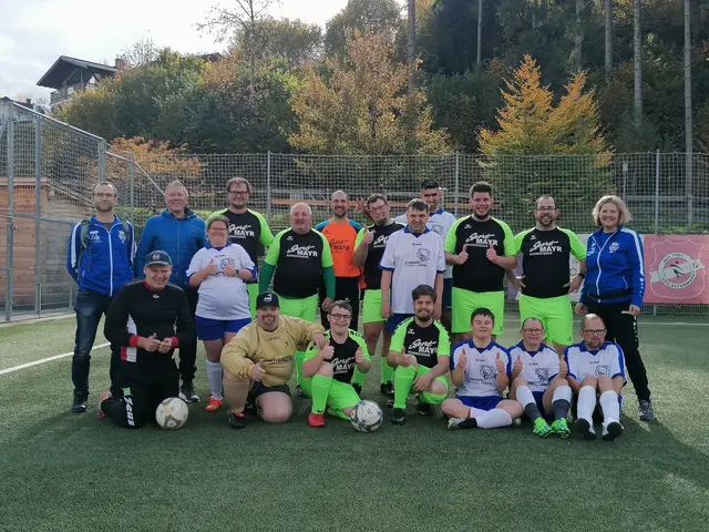 Die Sieger aus Oberösterreich: Das Team der Lebenshilfe Perg/Grein gewann in Gruppe 2, jenes der Lebenshilfe St. Florian in Gruppe 3. | Foto: Sabine Kukla