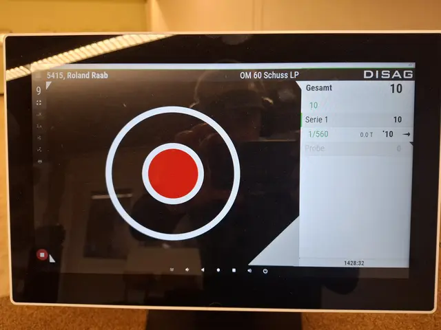Mit diesem Schuss wurde Roland Raab  Schützenkönig 2025. 0.,0 Teiler. Besser geht es nicht!  | Foto: Schützenverein Pabneukirchen