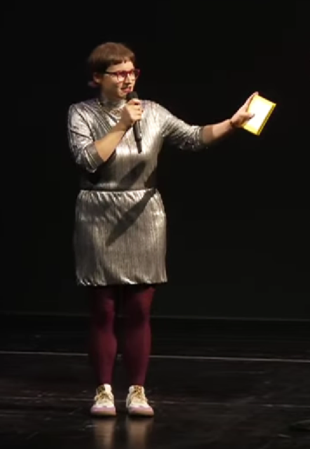 "Katrin Ohne'h moderierte gemeinsam mit Martin Fritz (beide sind Poetry Slamer und Autoren)   | Foto: Tatschl