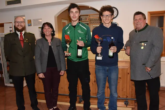 Galanacht des Schützeneins Pabneukirchen. 60 Jahre Schützenverein. Ehrung der Staats-, Landes und Ortsmeister 2025.  | Foto: Zinterhof