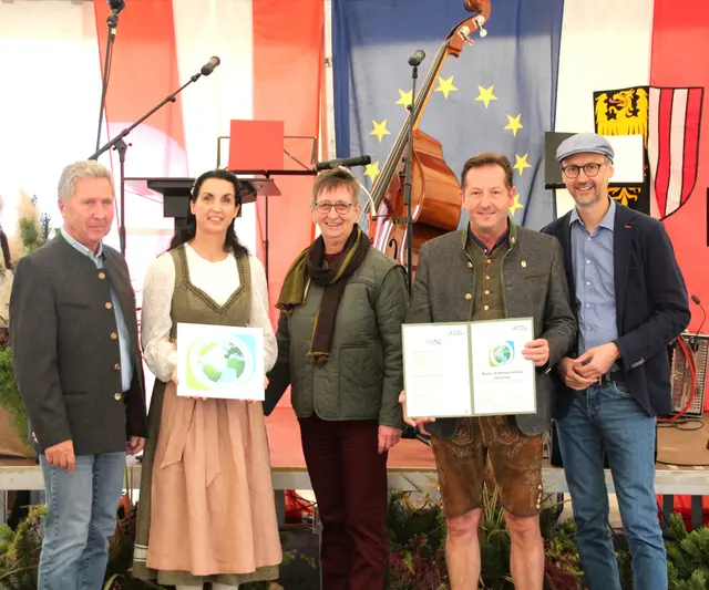 GF. Arthur Rohregger, Assistenz der GF. Maria Müller, LAbg. Ulrike Schwarz, Obmann Bgm. Kurt Pawluk, GF. Klimabündnis OÖ Norbert Rainer (von links) | Foto: WAV Garstnertal