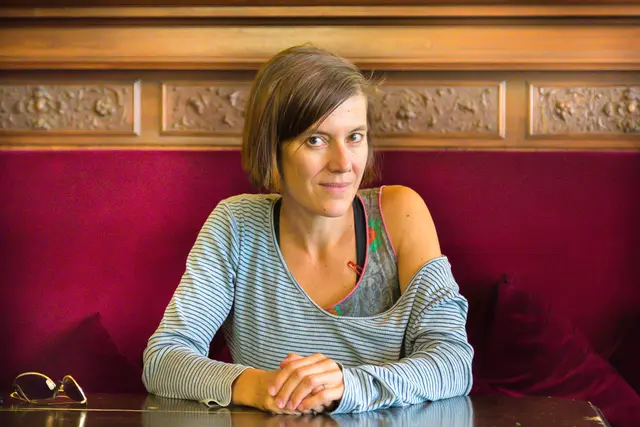 Schauspielerin Pia Hierzegger sagt: "Ich mag Österreich, wenn es offen für Neues ist und kulturelle Vielfalt zeigt." | Foto: Konstantinov