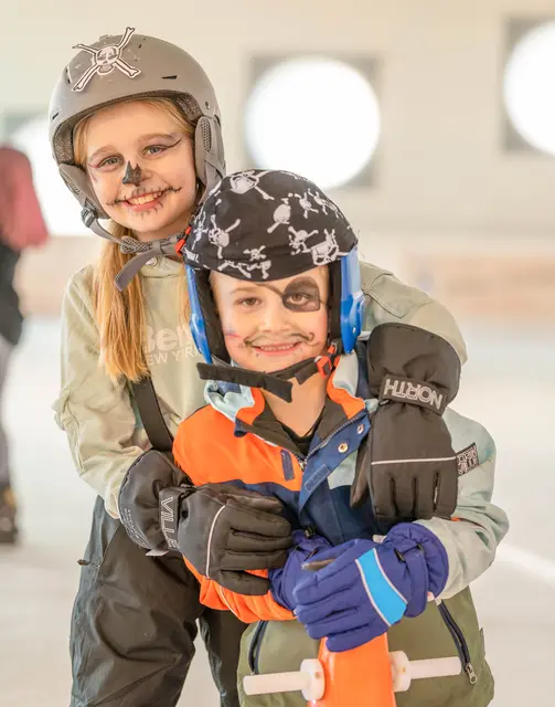 Freier Eintritt für alle kostümierten Kids: Marchtrenk feiert wieder "Halloween on Ice". | Foto: Marchtrenk