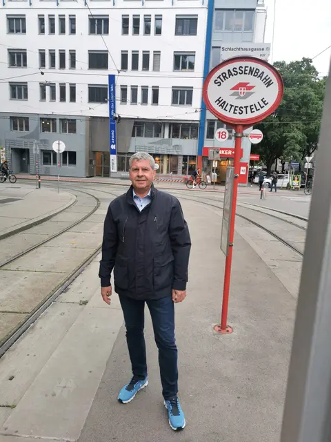 ÖVP Landstraße Klubobmann Ernst Tauschmann kritisiert die Informationslage rund um die 18er-Baustelle.  | Foto: ÖVP-Landstraße