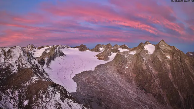 Nachfolgend sind einige der Bilder, die von der Berg-Webcam aufgenommen wurden. | Foto: Lukas Ruetz