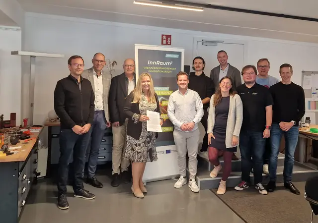 Die Projektanten unterzeichneten eine Absichtserklärung zur Fortführung des InnRaum-Projekts. | Foto: Raiffeisen Techno-Z Schärding