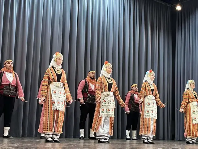 Türkische Folklore. | Foto: Volkshilfe