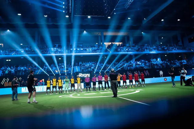 Die etwas besondere Art Fußball wird kurz vor Weihnachten in der Wiener Stadthalle gespielt.  | Foto: Fabian Strauch / dpa / picturedesk.com