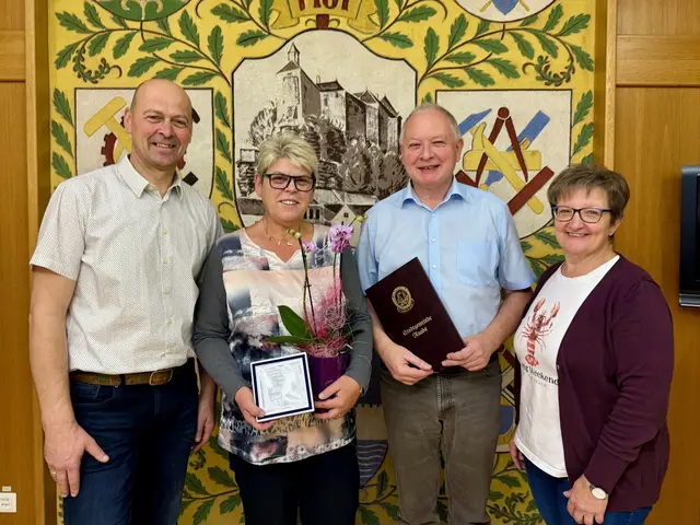 Bei der Pensionierung von Isolde Erhart und Herbert Hauer in Raabs | Foto: Stadtgemeinde Raabs