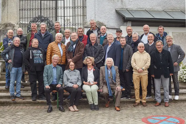 Wiedersehen macht Freude: Nach 50 Jahren trafen sich 25 von ehemals 40 Klassenkameraden der einstigen Knaben-Hauptschule in Leibnitz. | Foto: Andreas Strohmeier
