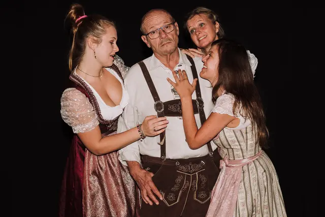 Brautschau im Irrenhaus | Foto: Wientalbühne