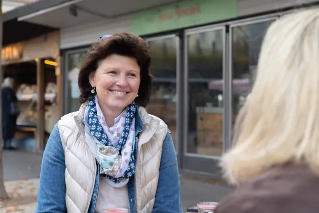 Im Gespräch mit Martina Maros-Goller verriet Renate Rinner die Fleischvorlieben der Grazerinnen und Grazer. | Foto: Konstantinov