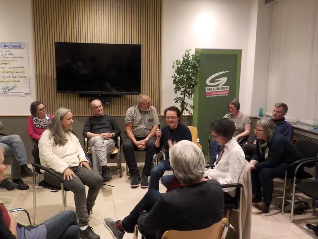 Angeregte Diskussionen über die Zukunft der Demokratie in Neulengbach | Foto: Grüne/Mitmachregion