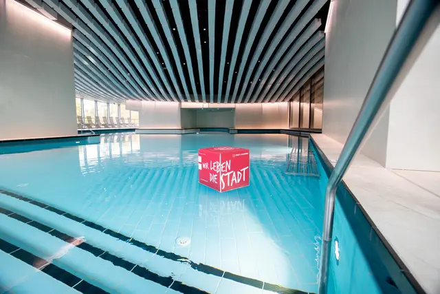 Nach mehrmonatiger Sanierung steht das Paracelsus Bad kurz vor seiner Wiedereröffnung: Am 14. November 2025 öffnet das Bad wieder für alle Besucherinnen und Besucher. | Foto: Stadt Salzburg/Rocio Escabosa