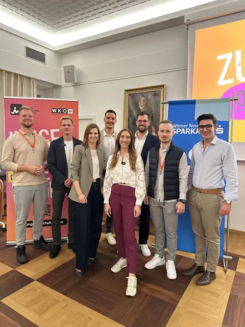 v.l.: Andreas Karner, Philipp Tikovsky, Marion Rehberger-Horvath, Uwe Tschürtz, Jacqueline Rauch, Christoph Pichler, Patrick Kindlmayr und Sam Bakhshandeh  | Foto:  SPK