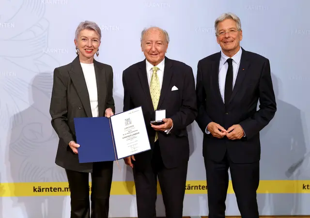 vl.n.r.: Gaby Schaunig, Anton Gradischnig, Peter Kaiser | Foto: LPD Kärnten/Kuess