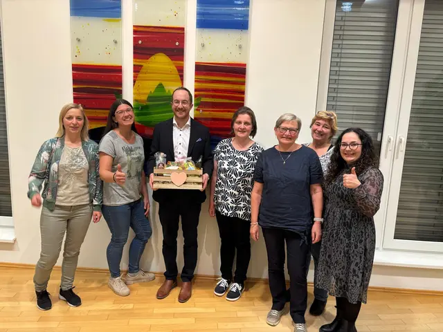 Die Gesunde Gemeinde Nußbach organisierte heuer unter anderem einen Fachvortrag mit dem Kardiologen Jakob Ebner zum Thema Herzgesundheit | Foto: Gesunde Gemeinde Nußbach