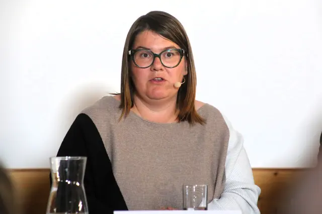 "Soziale Abhängigkeit ohne Ausweg hebelt vorhandenes Recht oft aus", mahnt Michaela Haunold (Caritas). | Foto: Eckhart Herbe
