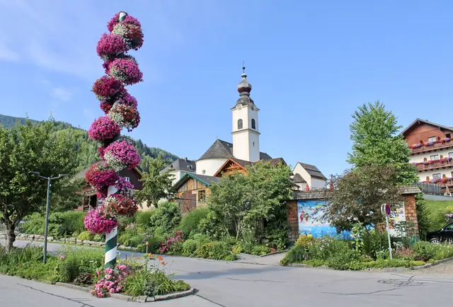 Blumenschmuck spielt eine große Rolle in der Gemeinde: 15 Landes-Prämierungen in Folge für Haus und Weißenbach stellen das unter Beweis. | Foto: Marktgemeinde Haus