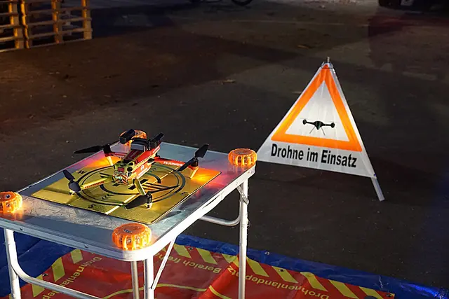 Auch die Drohne der FF Leoben-Stadt kam bei der Großübung zum Einsatz und unterstützte bei der Erkundung des unübersichtlichen Übungsbereiches.
 | Foto: BFV Leoben/Demmerer
