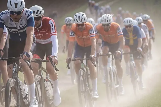 Foto: 2RC FORMAT Radshop Kalteis