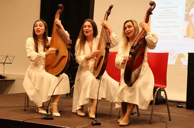 Das Bandura-Ensemble Oksamyt in Aktion | Foto: Gerhard Langmann