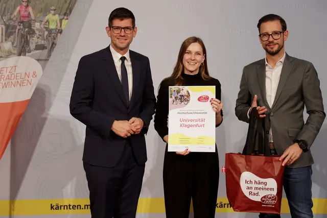 LH-Stv. Martin Gruber, Christina Reinsperger (Uni Klagenfurt), LR Sebastian Schuschnig | Foto: LPD Kärnten/Wajand