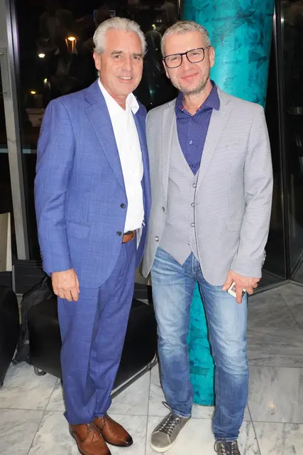 Filminitiator Peter Stocker mit Filmemacher Marius Sabo | Foto: Melitta Stocker