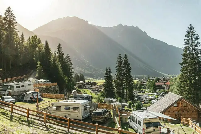 Mit über 600 beliebten Campingplätzen findet in Österreich jeder Camper den passenden Platz.  | Foto: Camping.info