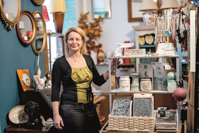 Timea Oberwagner, Berufsgruppenbeauftragte für den Wiener Altwarenhandel, meint, dass die Wiener Jugend Alt- statt Neuware bevorzugt. | Foto: BUBU DUJMIC