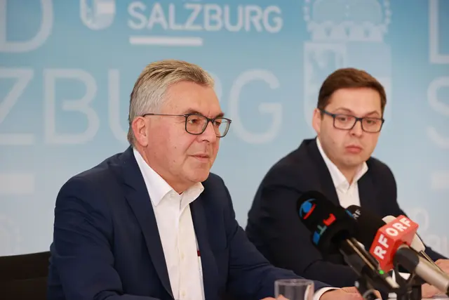 Franz Wieser (re.) war ab 2008 Büroleiter und Pressesprecher von den Landesräten Josef Eisl und Josef Schwaiger.  | Foto: Franz Neumayr